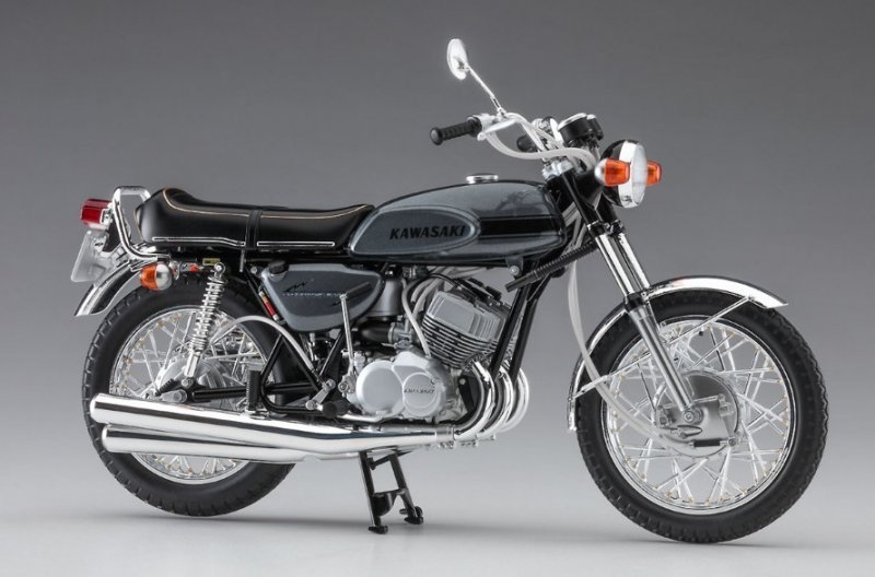 1/12 BK-10 Kawasaki 500-SS/Mach III (H1) 1969 - Hasegawa 21510