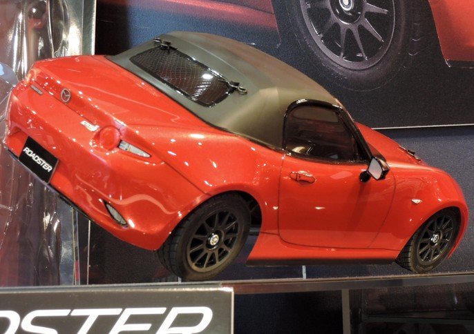 1/10 Mazda Roadster MX-5 (M-05) - Tamiya 58624