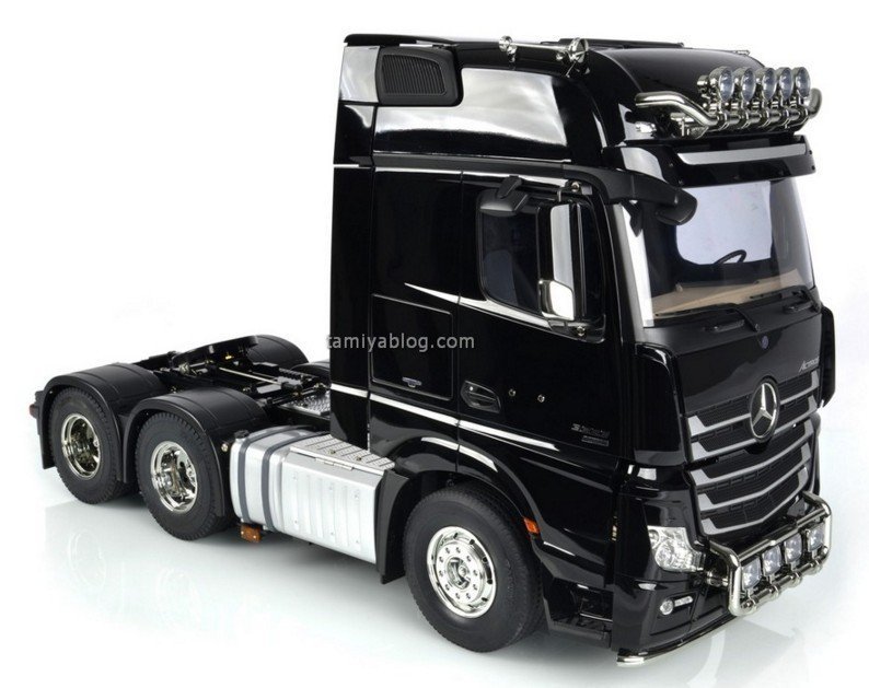 Rc truck hot sale mercedes benz